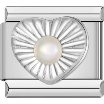 Heart-shaped design with a white pearl in the center Italian charm bracelet link