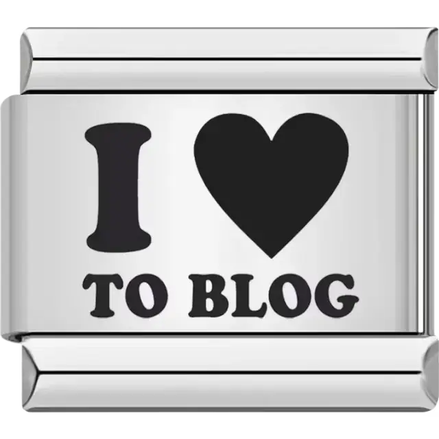 “I ♥ to Blog” text with bold heart design Italian charm bracelet link