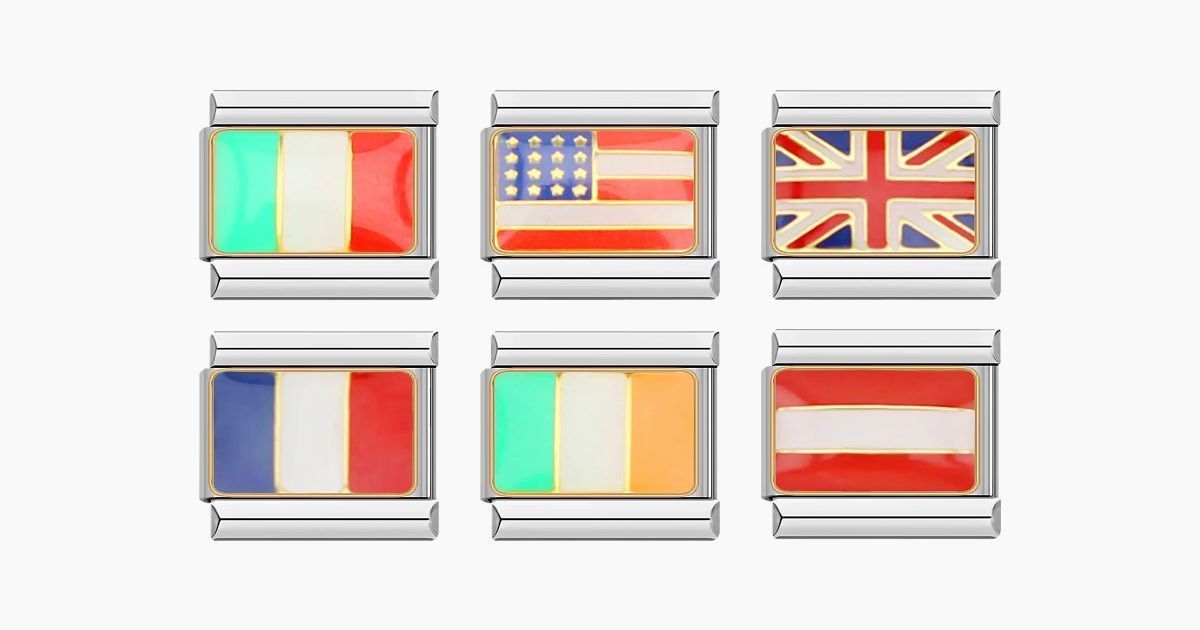 Sześć włoskich charms z motywem flag: Włochy, USA, Wielka Brytania, Francja, Irlandia i Austria.